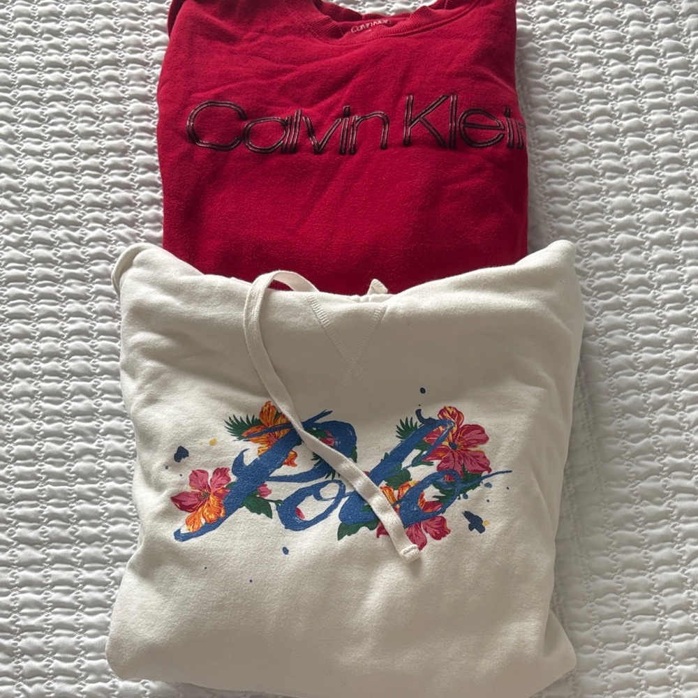Calvin Klein Red and Cream Sweatshirts